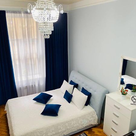 Centr Opera House 2 Rooms Lwów Zewnętrze zdjęcie